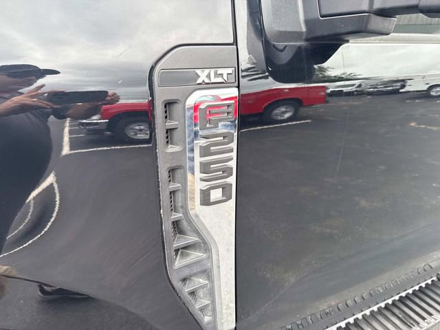 Used 2024 Ford F250 XLT w/ Snow Plow Prep Package image 12