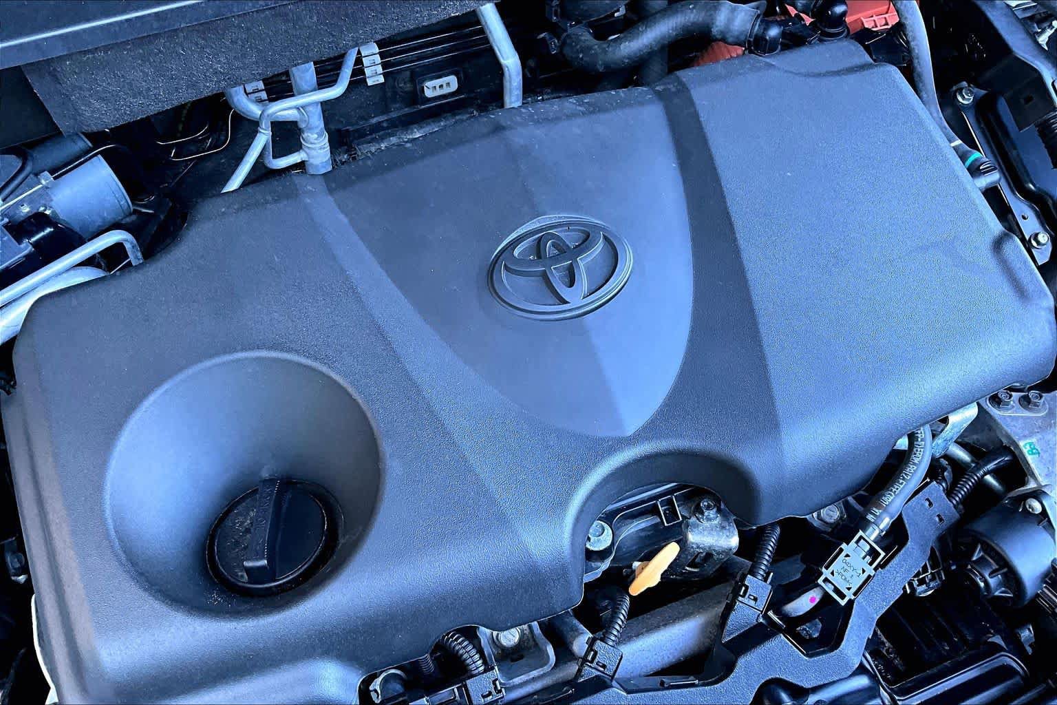 Used 2023 Toyota Highlander XLE AWD/4WD image 31