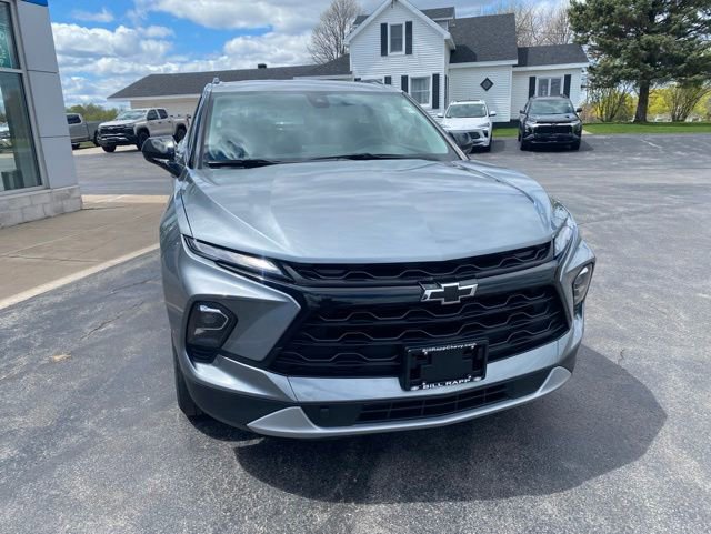 Used 2025 Chevrolet Blazer LT w/ Blazer LT Plus Package AWD/4WD image 6