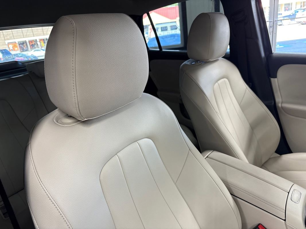 Used 2023 Mercedes-Benz GLA 250 4MATIC image 51