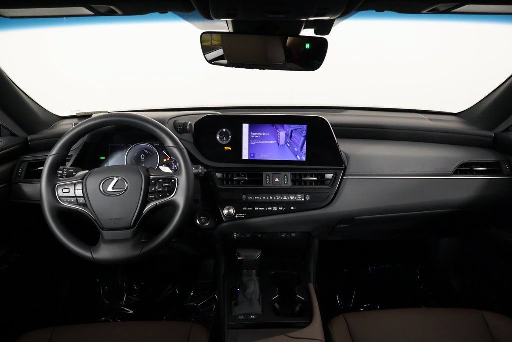 Certified 2025 Lexus ES 300h w/ Premium Package FWD image 8