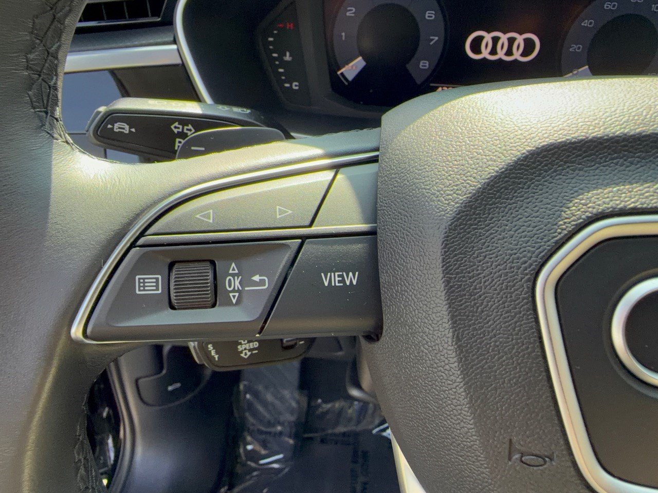 Used 2023 Audi Q3 2.0T Premium w/ Convenience Package AWD/4WD image 18