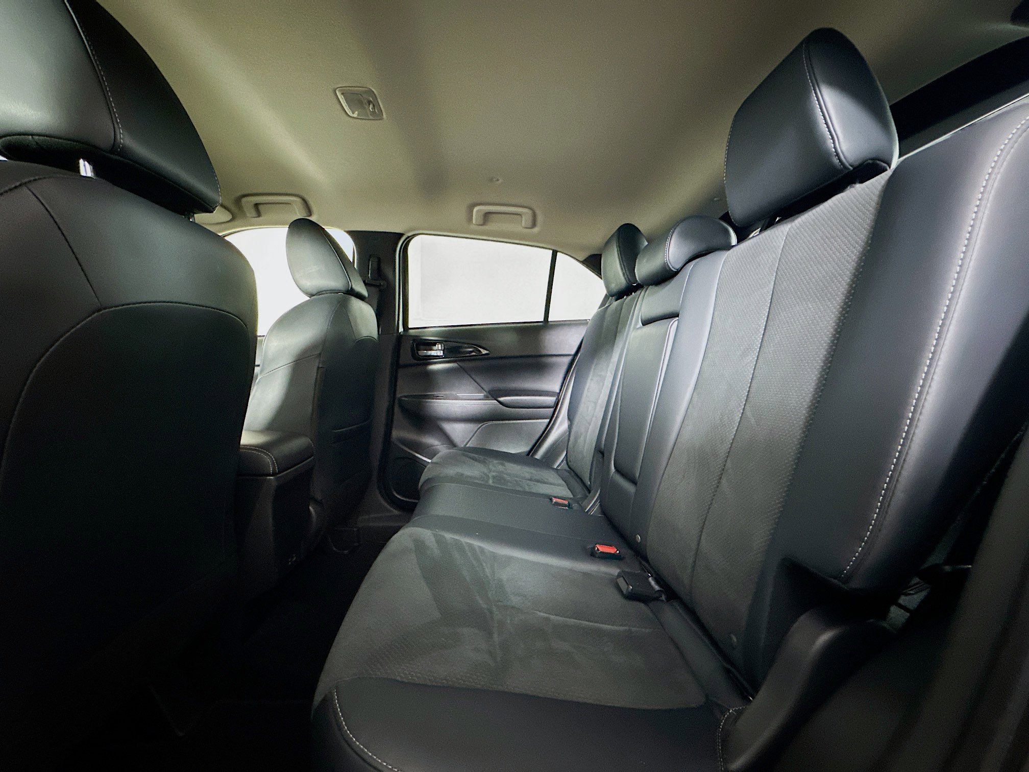 Used 2025 Mitsubishi Eclipse Cross SE image 27