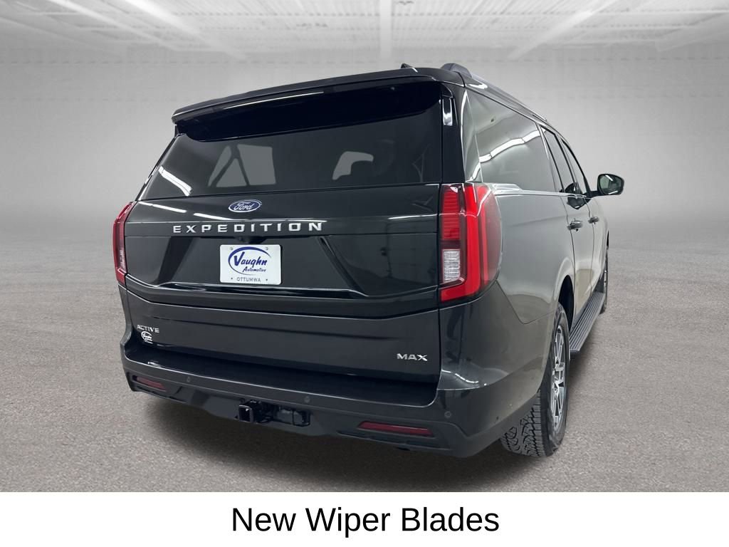 Used 2025 Ford Expedition Max Active image 13