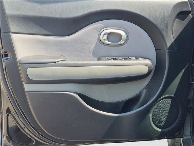 Used 2014 Kia Soul FWD image 11
