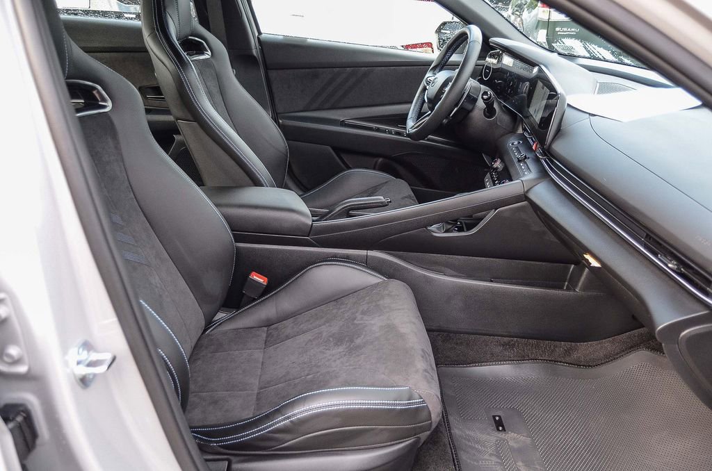 Certified 2026 Hyundai Elantra N Base image 17