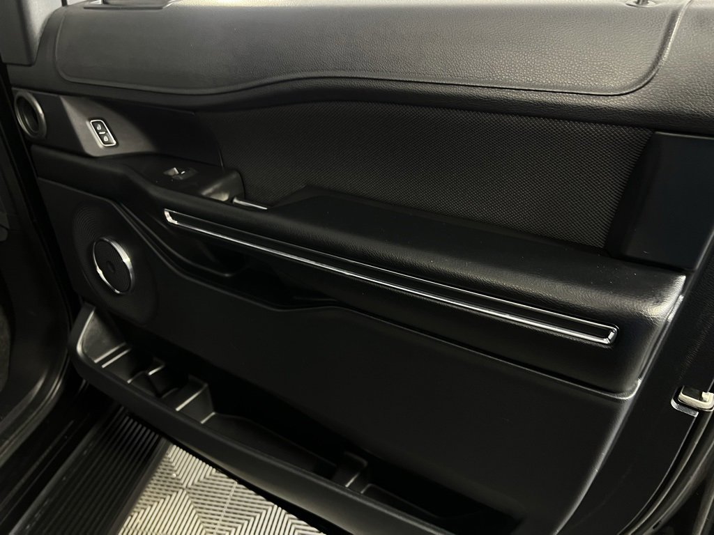 Used 2021 Ford Expedition XL image 33