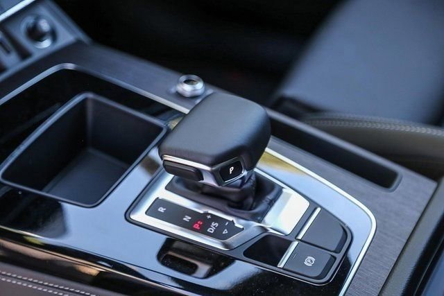 New 2025 Audi Q5 2.0T Premium Plus image 19