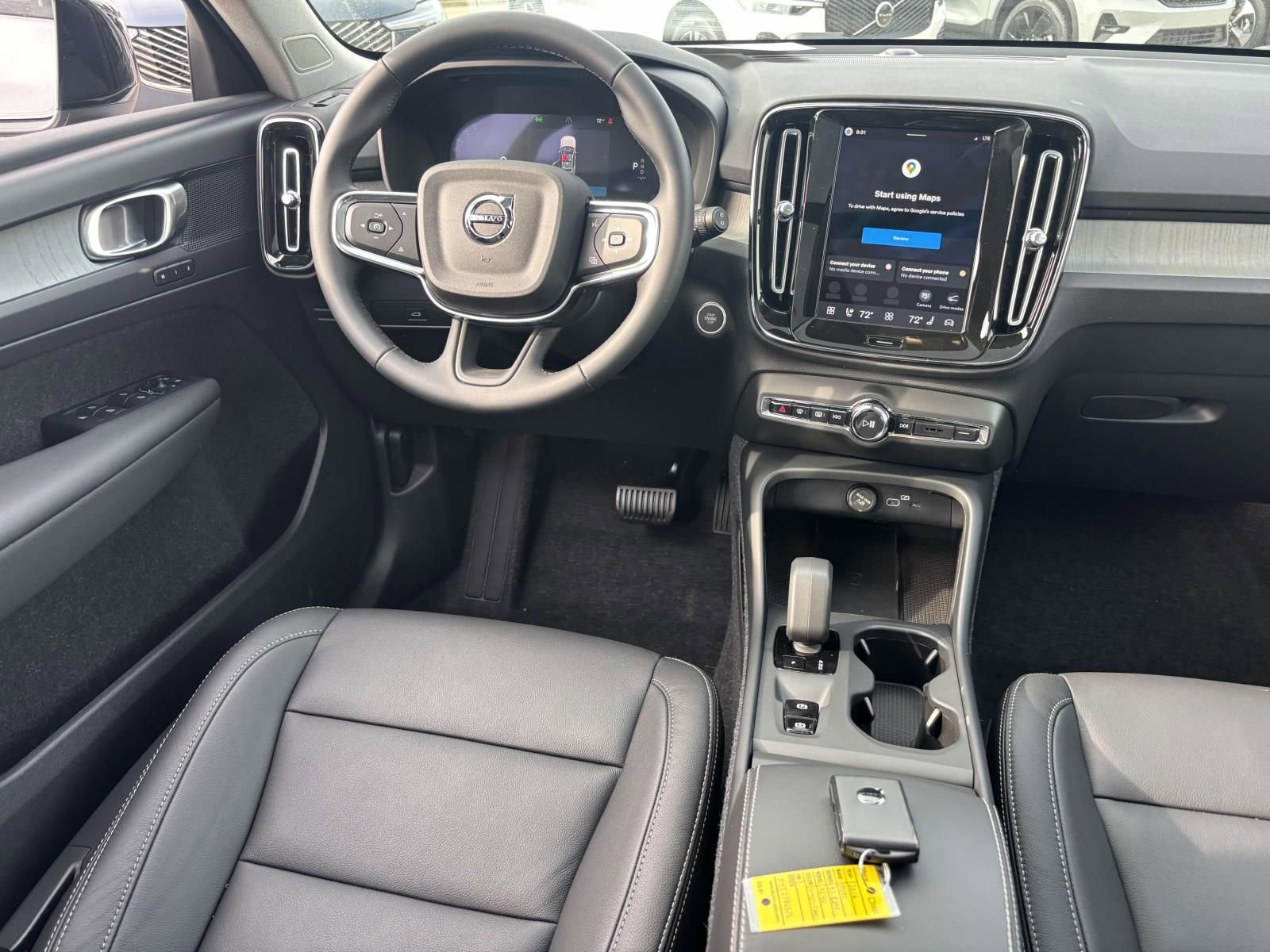 New 2026 Volvo XC40 B5 Core w/ Protection Package Premier AWD/4WD image 30