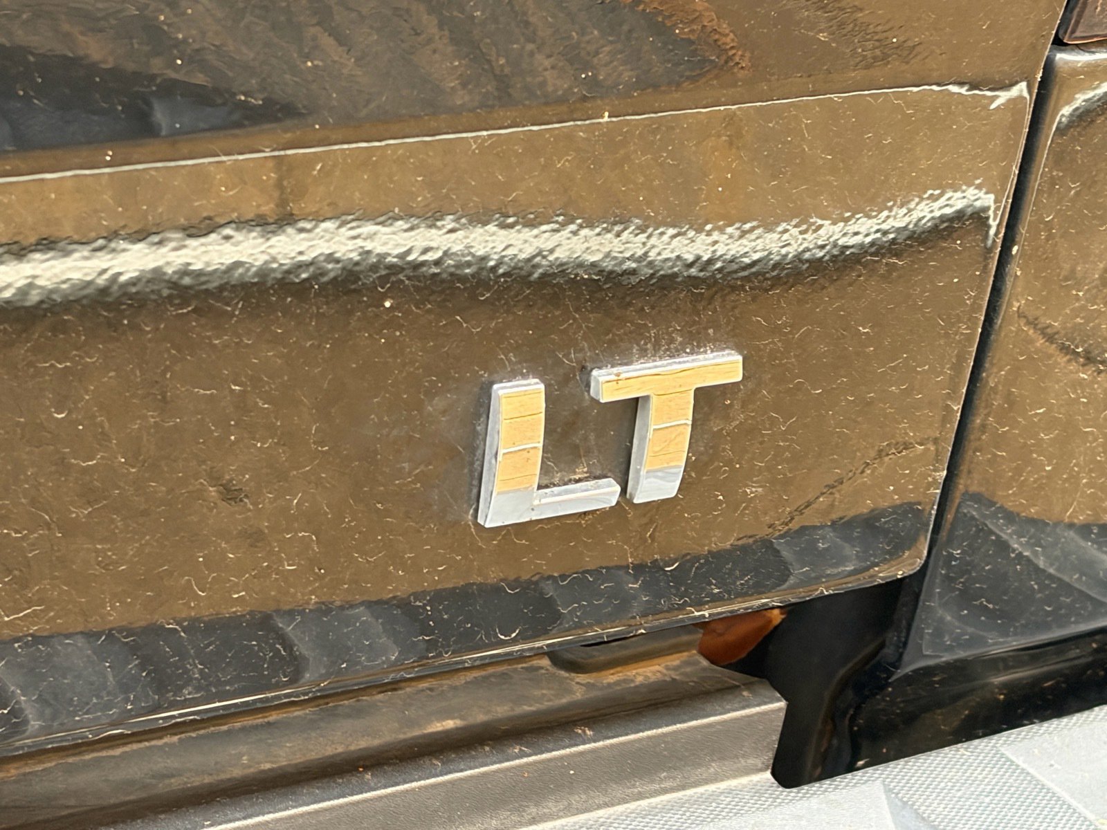 Used 2018 Chevrolet Silverado 1500 LT w/ All Star Edition AWD/4WD image 9