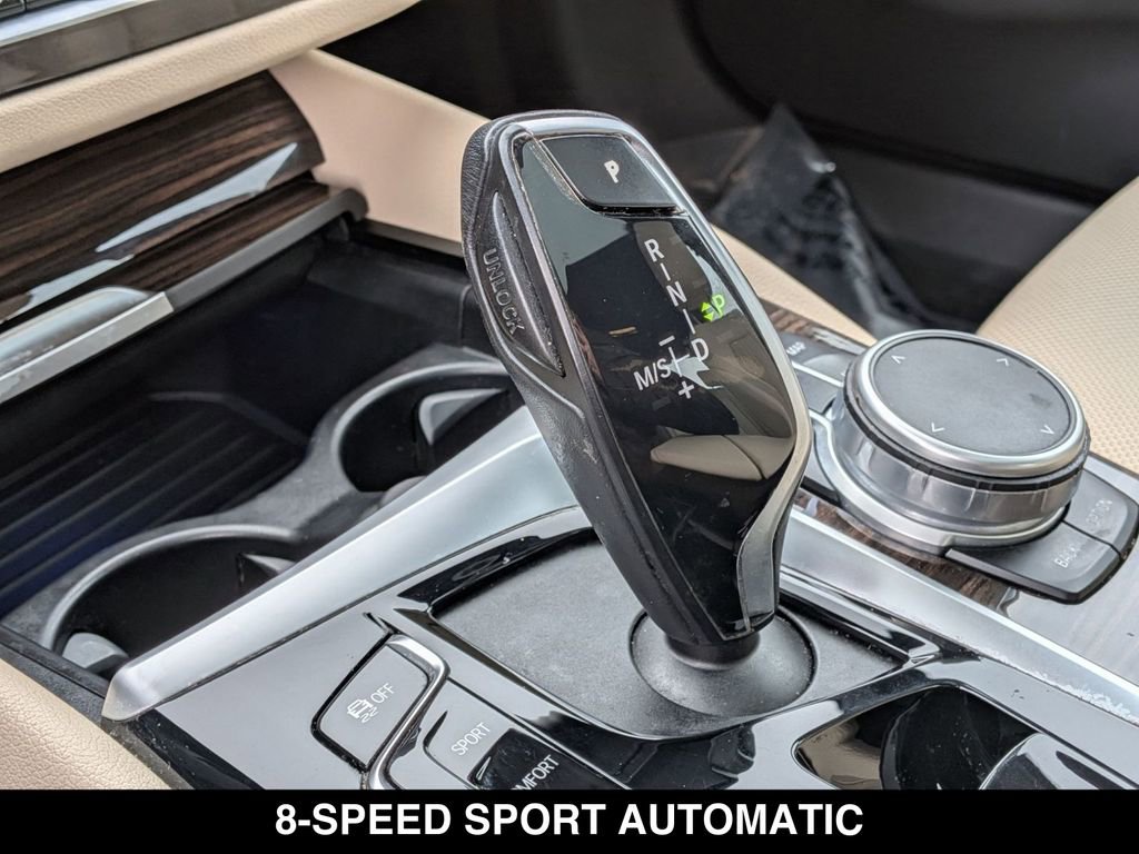 Certified 2022 BMW 530i xDrive w/ Premium Package AWD/4WD image 20