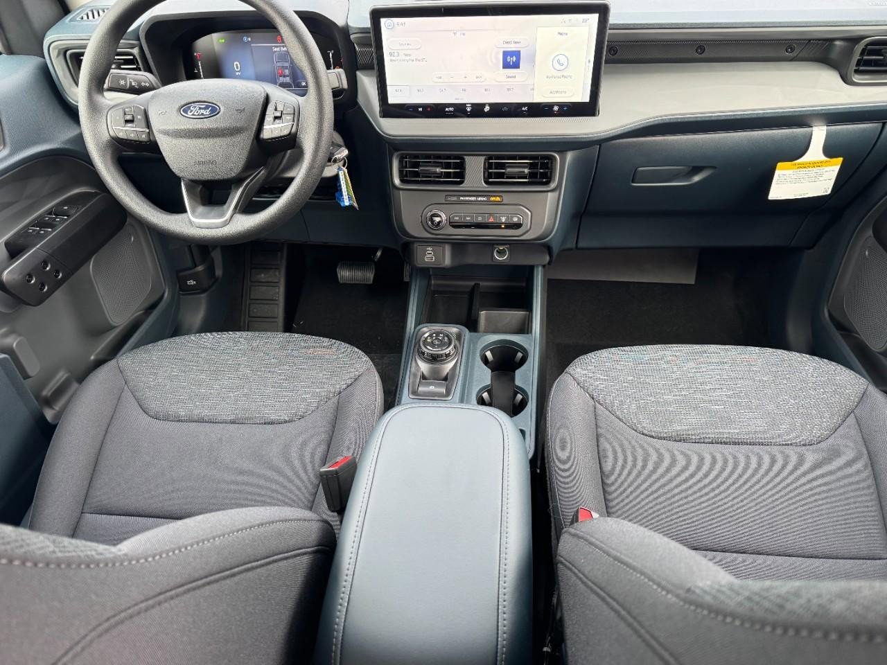 New 2025 Ford Maverick XL image 6