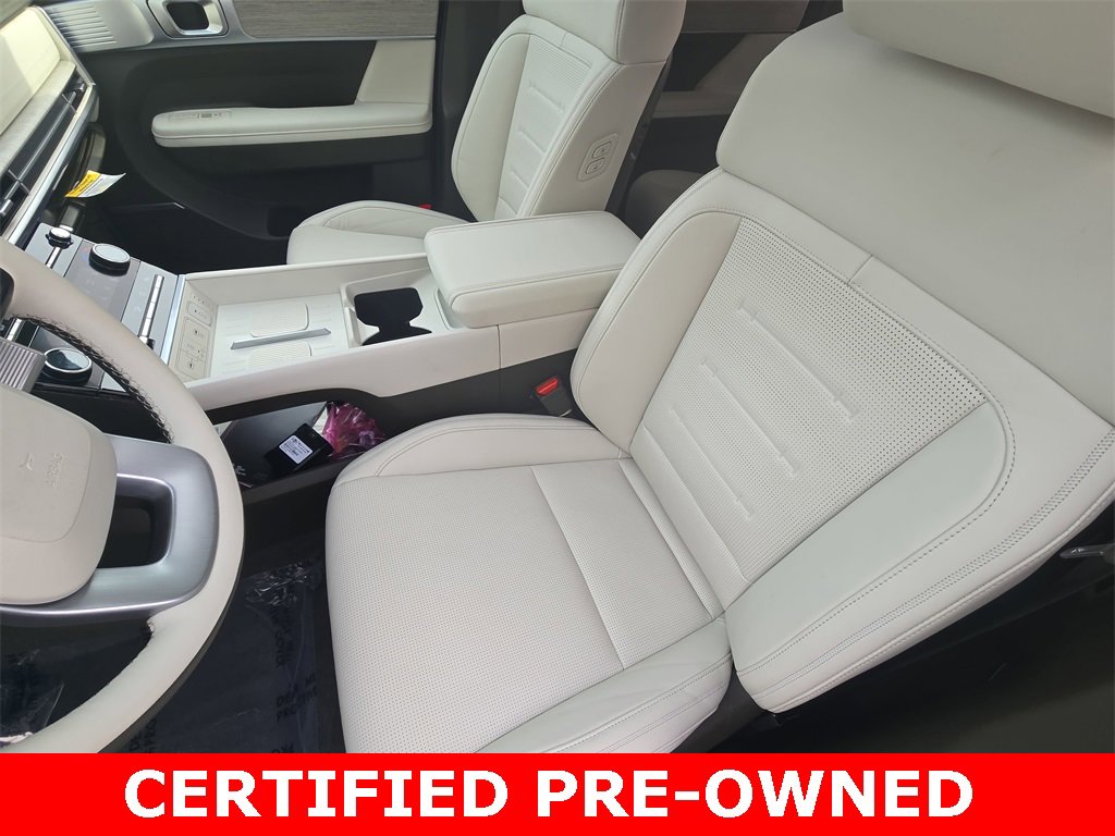 Used 2025 Hyundai Santa Fe Calligraphy image 16