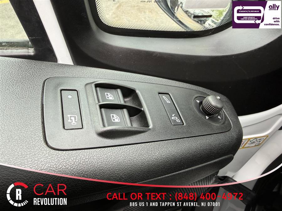 Used 2025 RAM ProMaster 2500 w/ Convenience Group FWD image 25