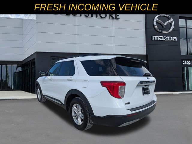 Used 2023 Ford Explorer XLT w/ Equipment Group 202A RWD image 5