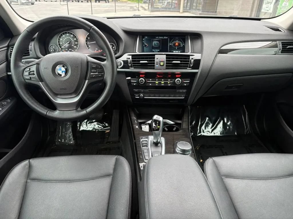 Used 2017 BMW X3 xDrive28i AWD/4WD image 12
