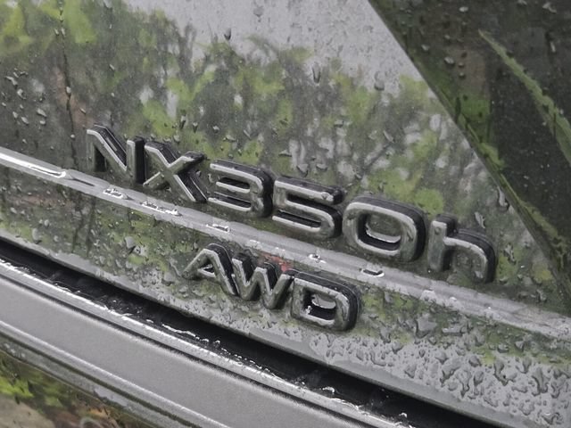 Used 2025 Lexus NX 350h AWD w/ Accessory Package (Z2) image 8
