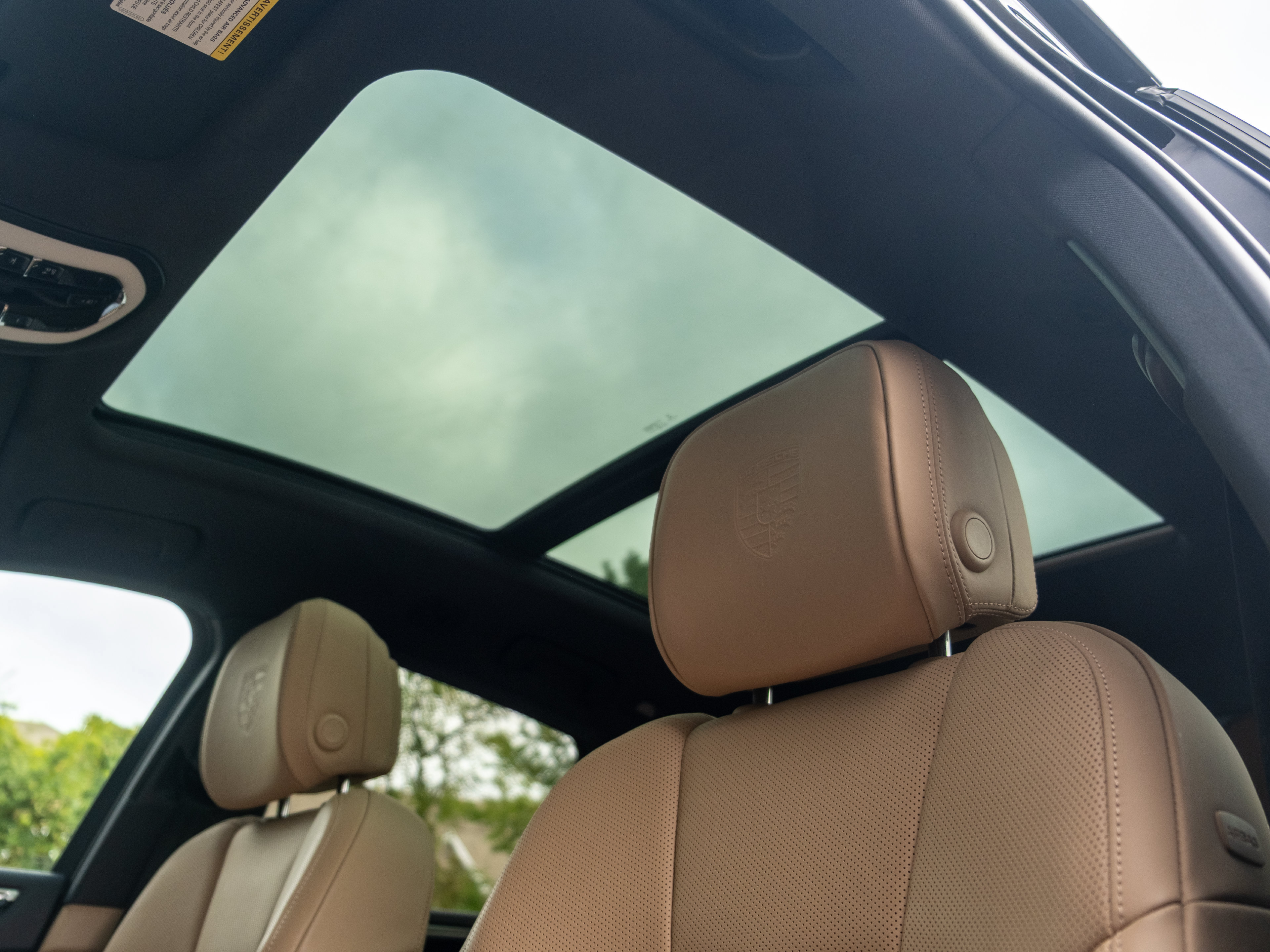 Certified 2023 Porsche Macan S AWD/4WD image 38