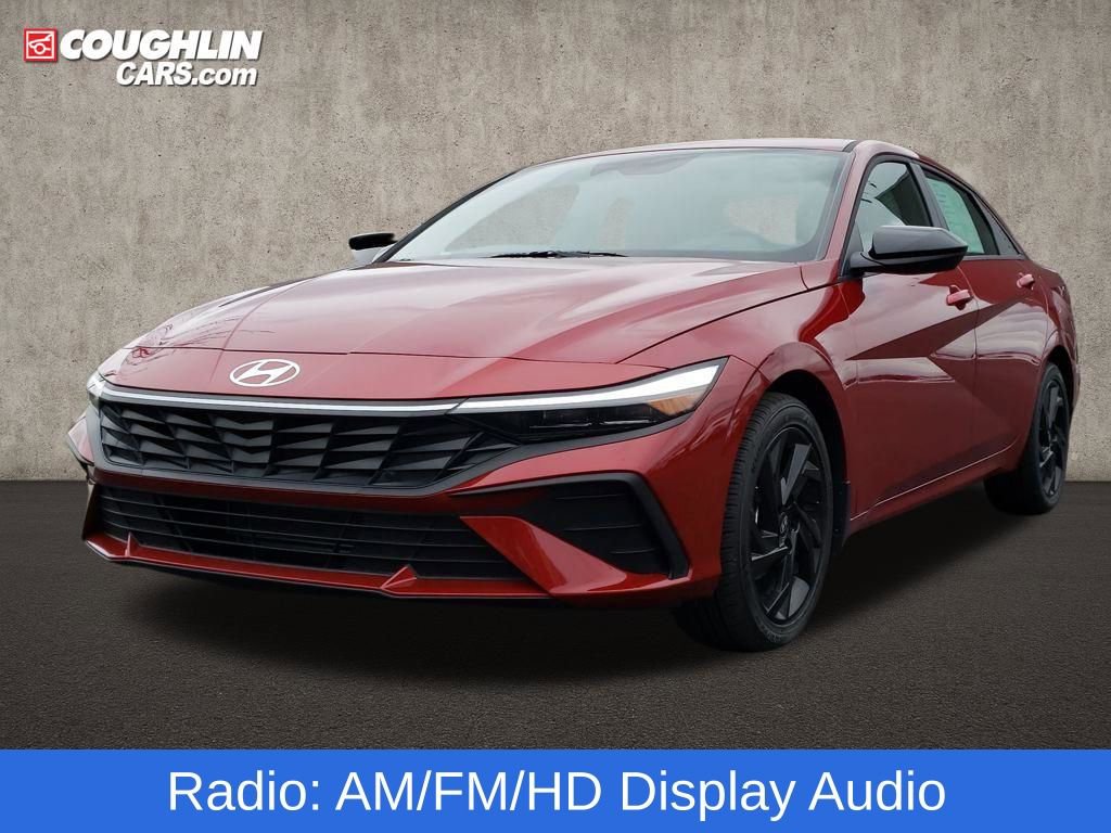 Used 2026 Hyundai Elantra Sport image 4