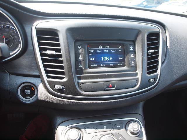 Used 2017 Chrysler 200 LX FWD image 10