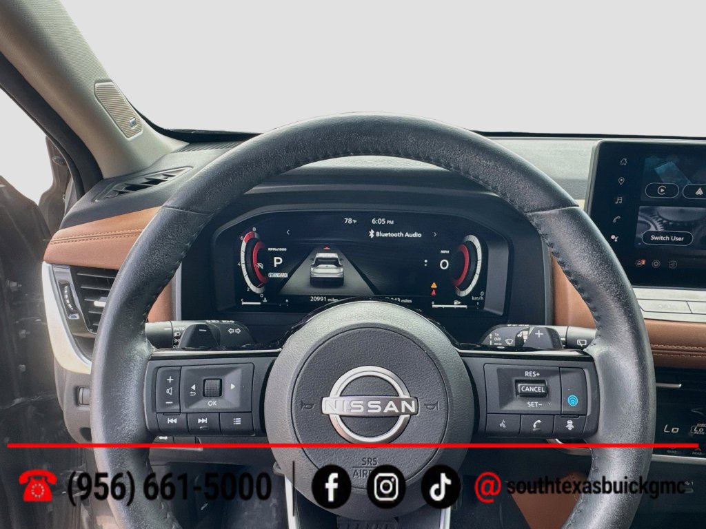 Used 2024 Nissan Rogue Platinum w/ Platinum Premium Package FWD image 14