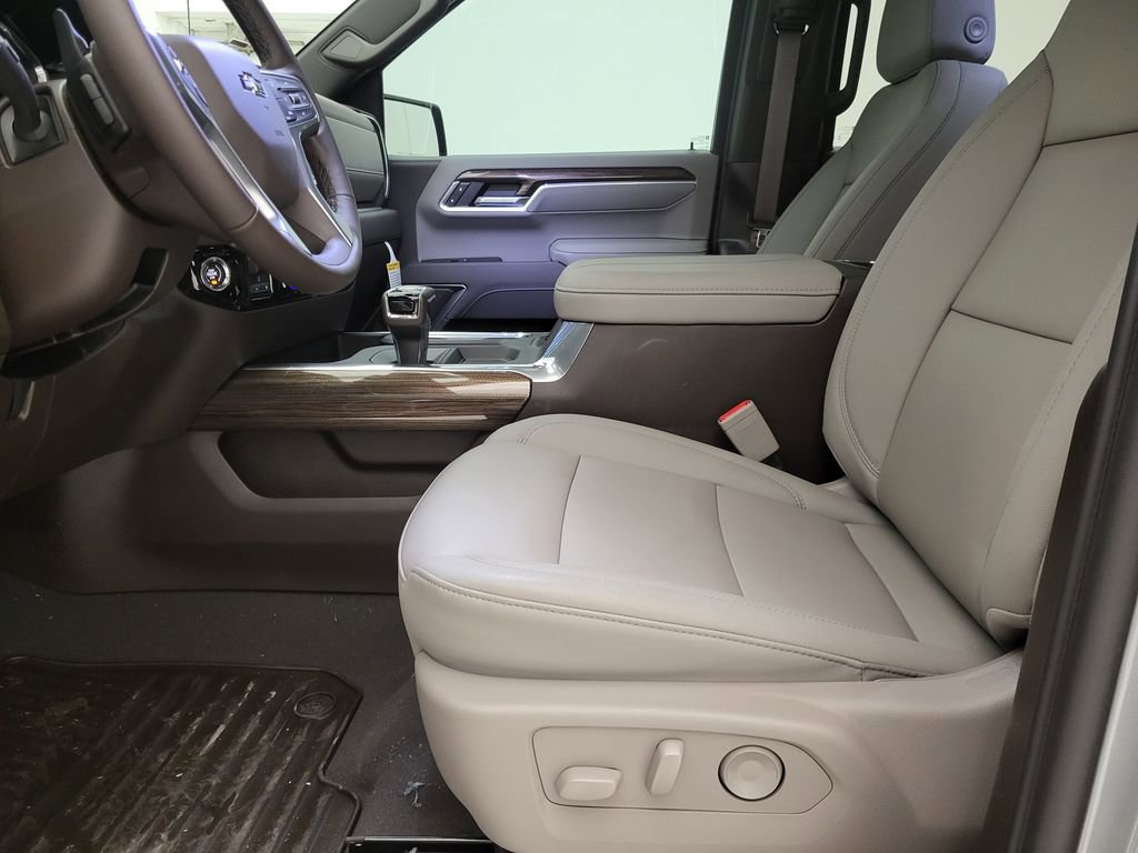 New 2026 Chevrolet Silverado 1500 RST w/ Convenience Package II image 2