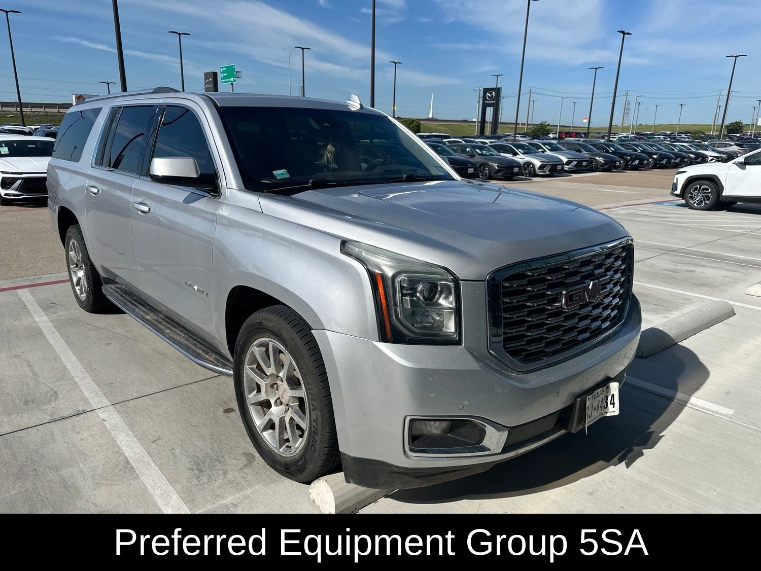 Used 2019 GMC Yukon XL Denali w/ Open Road Package AWD/4WD image 4