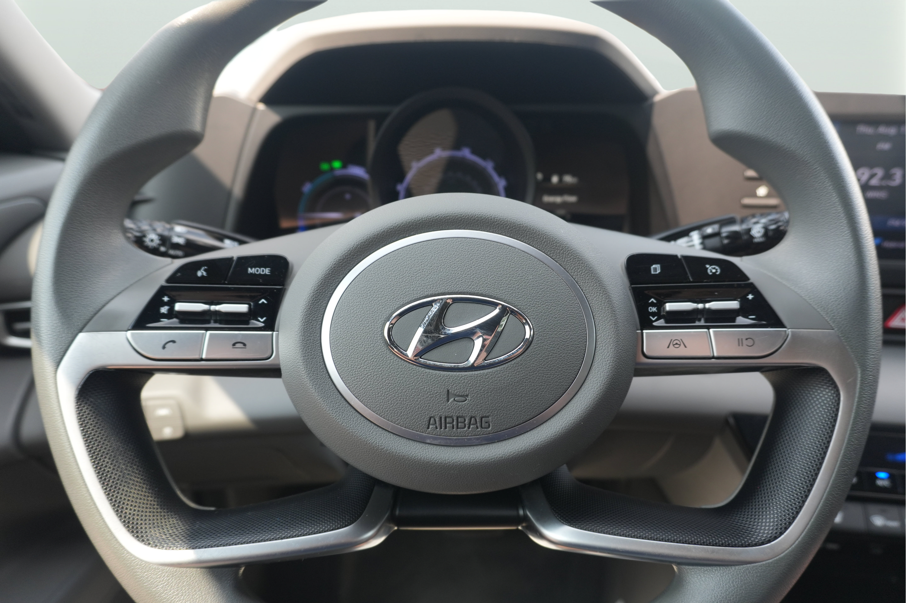 Used 2023 Hyundai Elantra Blue w/ Cargo Package FWD image 32