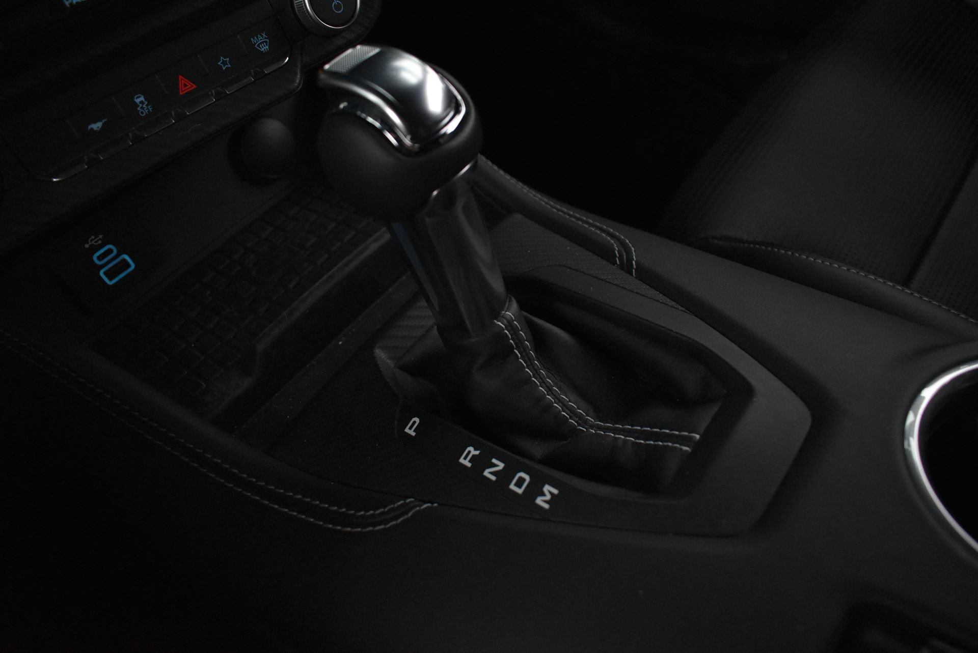 Used 2024 Ford Mustang GT Premium image 28