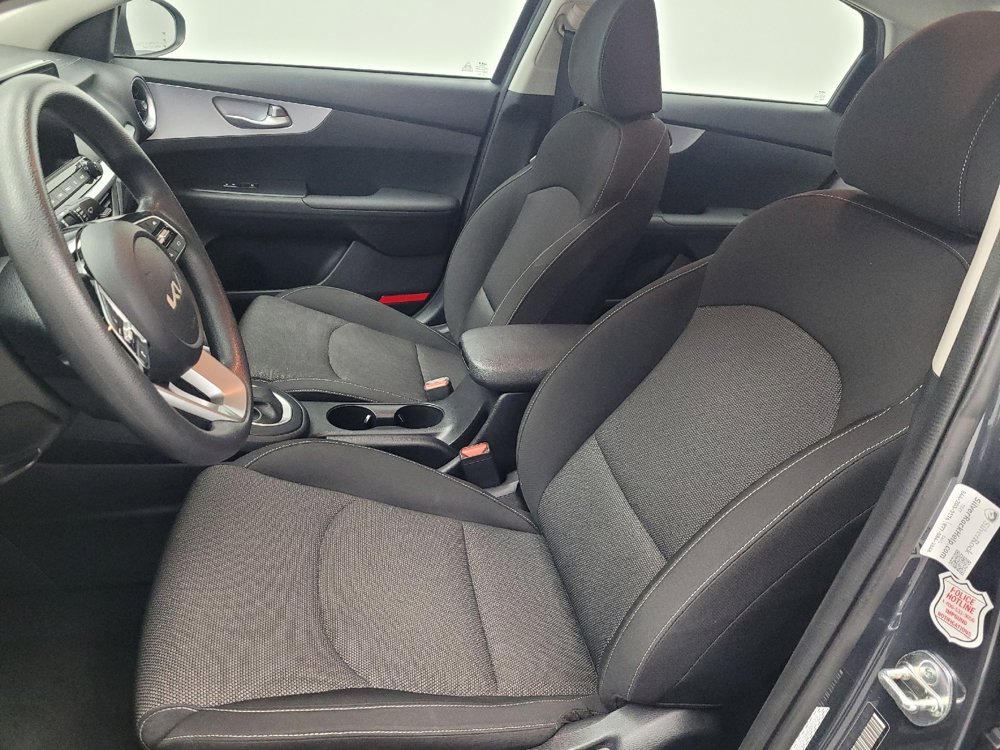 Used 2024 Kia Forte LXS image 17