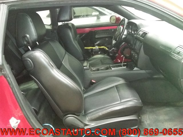 Used 2011 Dodge Challenger SE image 11