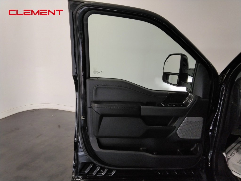 Used 2023 Ford F450 Lariat w/ Lariat Ultimate Package image 27