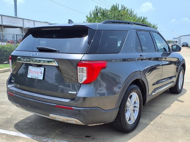 Used 2020 Ford Explorer XLT w/ Equipment Group 202A RWD image 5