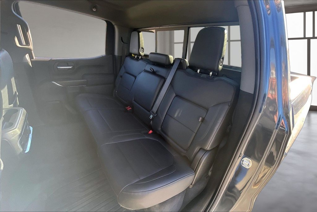 Used 2021 GMC Sierra 1500 SLT w/ SLT Premium Package AWD/4WD image 23