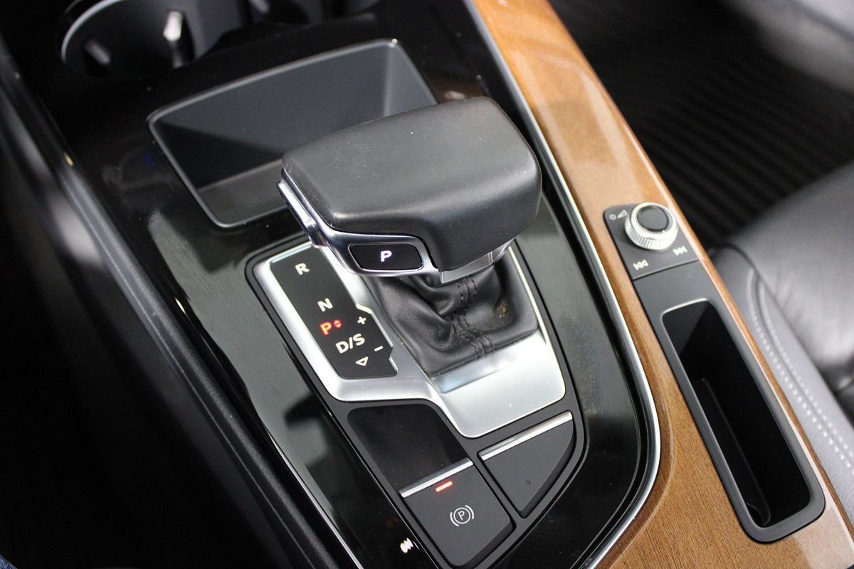 Used 2020 Audi A4 2.0T Premium w/ Convenience Package FWD image 14