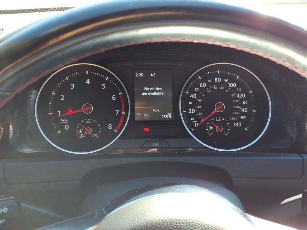 Used 2016 Volkswagen GTI S FWD image 18
