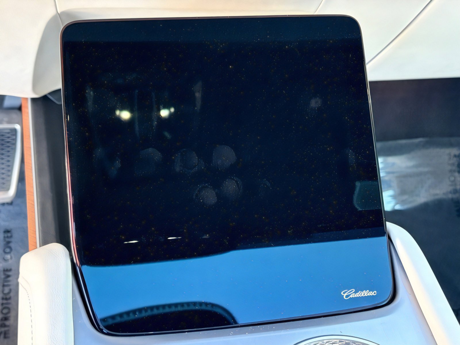Used 2026 Cadillac Vistiq Luxury image 22