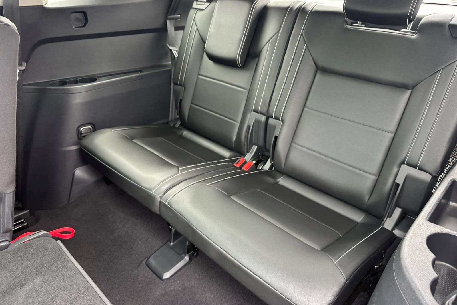 Used 2023 Volkswagen Atlas SEL R-Line AWD/4WD image 15