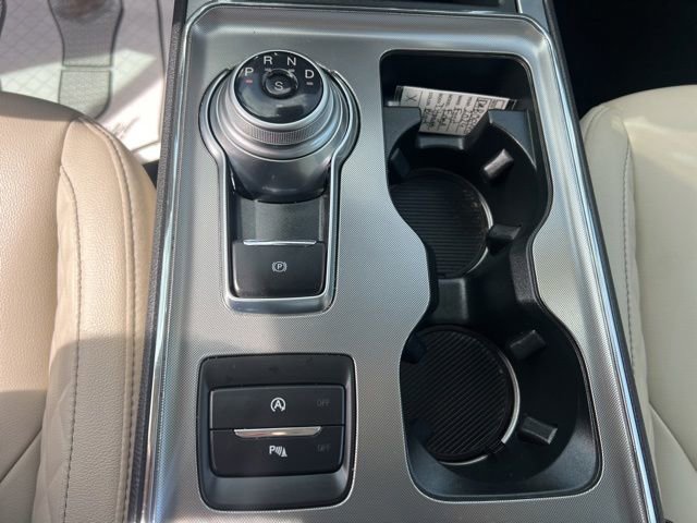 Used 2024 Ford Edge Titanium AWD/4WD image 34