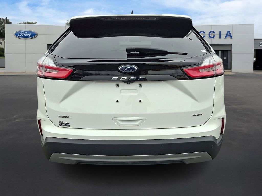 Certified 2022 Ford Edge SEL w/ Convenience Package image 5