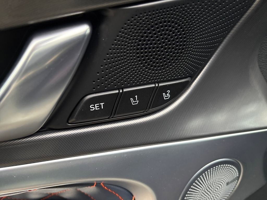 New 2026 Genesis G70 3.3T Prestige image 13