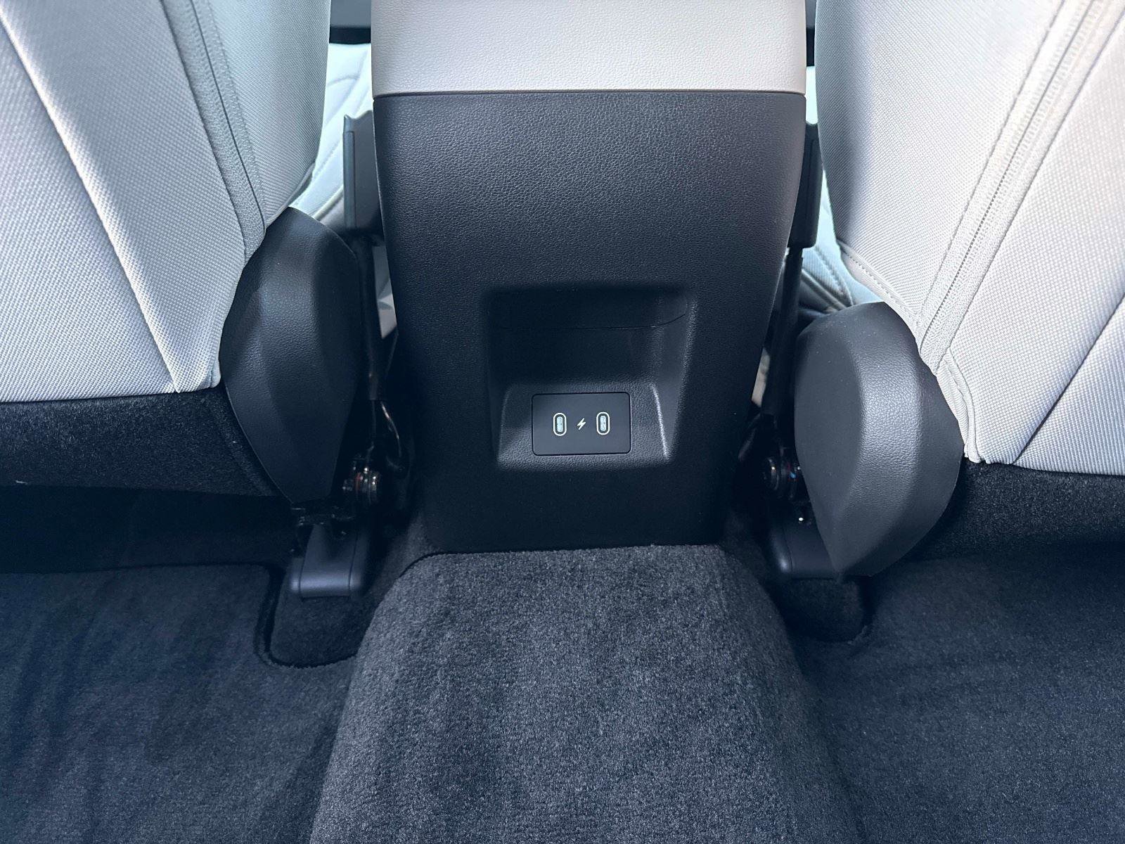 Certified 2025 Hyundai Tucson SE image 16