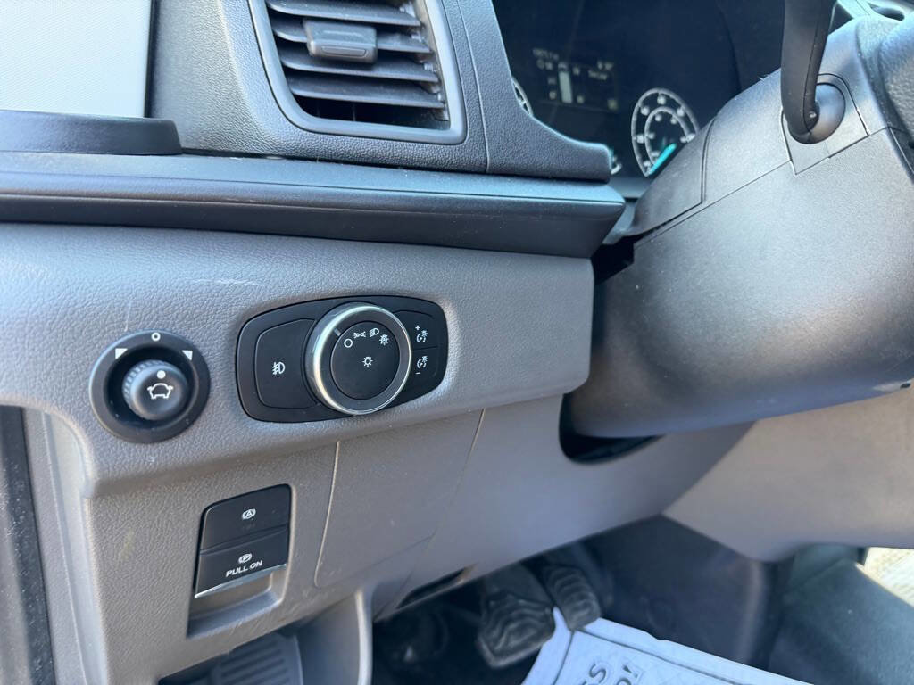 Used 2024 Ford Transit 250 Low Roof AWD w/ Exterior Upgrade Package image 13