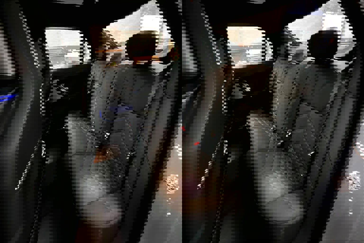 Used 2025 BMW 760i xDrive image 28