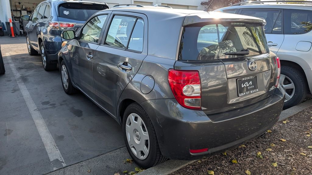 Used 2012 Scion xD FWD image 2