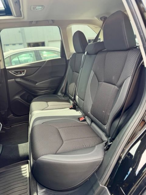 Used 2023 Subaru Forester Premium AWD/4WD image 24
