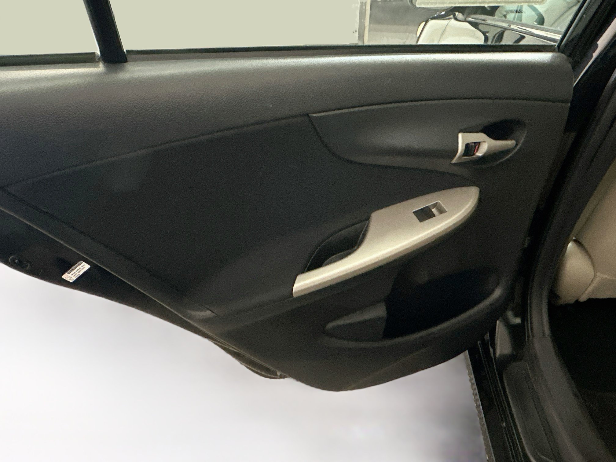 Used 2013 Toyota Corolla LE w/ Premium Pkg FWD image 27