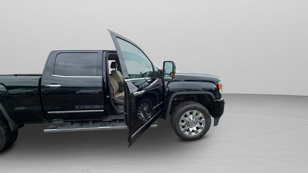 Used 2019 GMC Sierra 2500 Denali AWD/4WD image 31