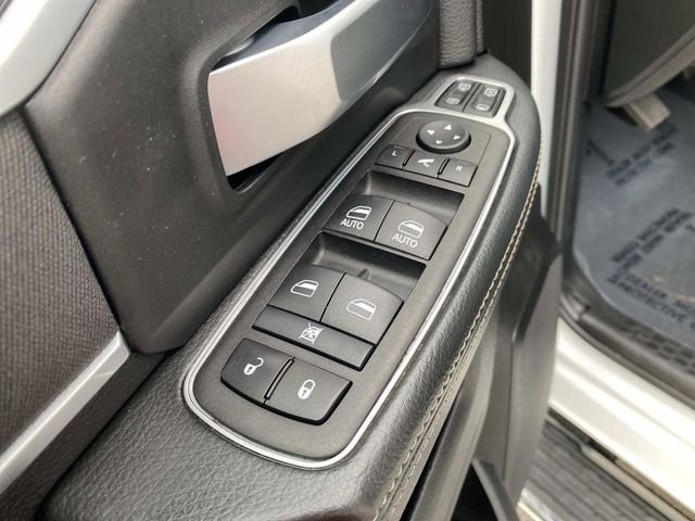 Used 2024 RAM 3500 Big Horn AWD/4WD image 20