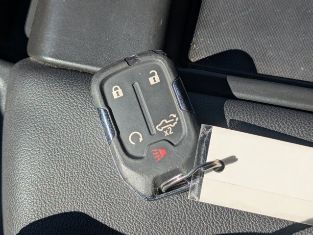 Used 2020 Chevrolet Silverado 1500 LT w/ All-Star Edition image 34